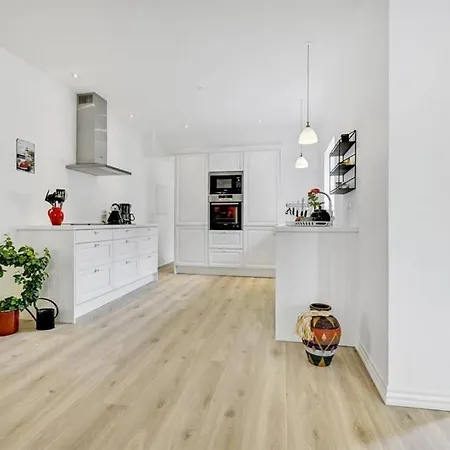 Σπίτι διακοπών *****elegant Feriebolig I Hjertet Af Kerteminde